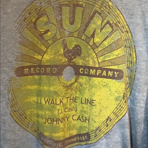 Vintage Johnny Cash Graphic Tee - Picture 2 of 5